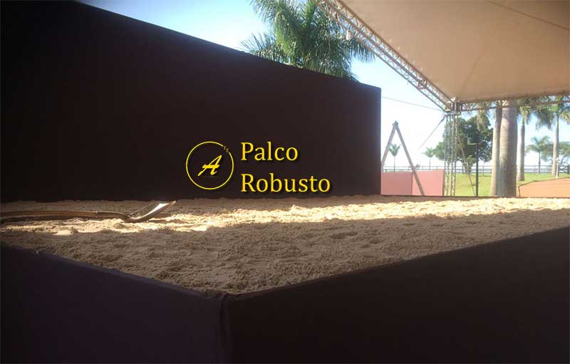 Locação e aluguel de Palco Robusto para Leilão de Gado e Cavalo - Palco